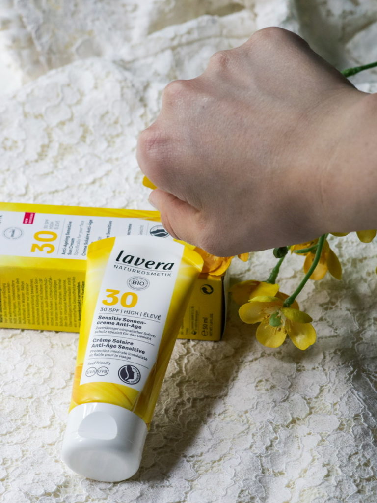 crème solaire bio Lavera SPF30