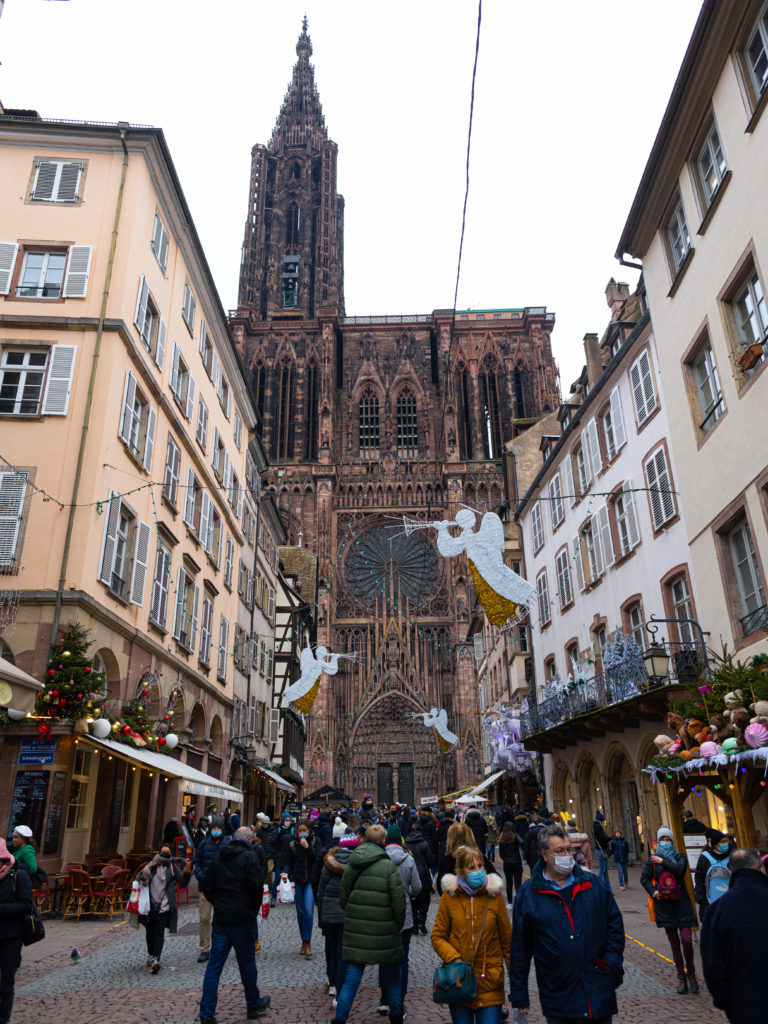 la vue sur la cathédrale de Strasbourg