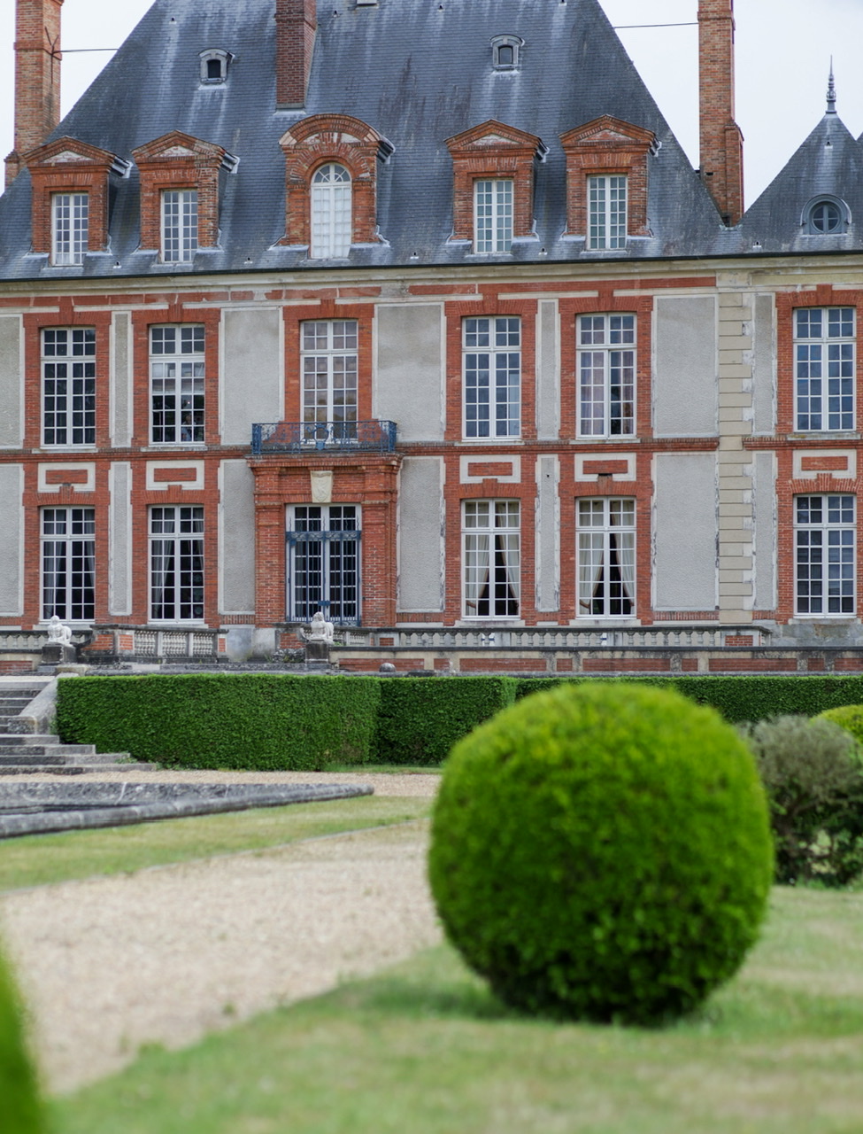 Château de Breteuil, le château des contes de Charles Perrault et un parc familial